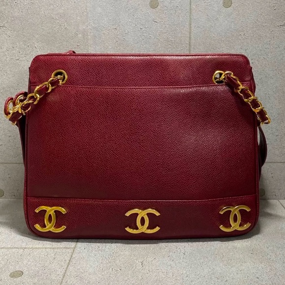CHANEL Handbags - CHANEL 24k CC Caviar Bag